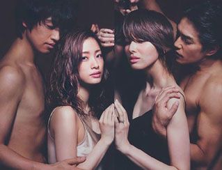 进球如麻、奋力拼搏的女孩在线观看__2024